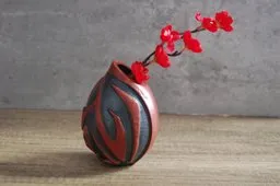 Bulb shaped vase