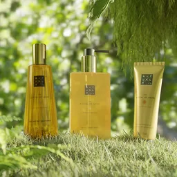 Products on the lawn | MYA Design