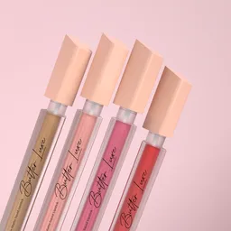 Liquid lipstick cap openning shot