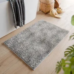 Grey bath mat