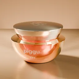 Realistic 3D model of a cosmetic cream jar, perfect for Blender 3D product visualization and animation.