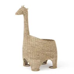 Detailed 3D giraffe-shaped basket model, ideal for Blender 3D artists and designers.