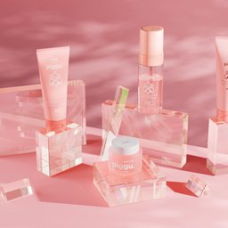Pinky Cosmetic Set Products | Scene