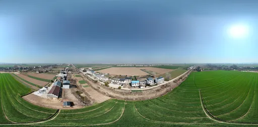 Highsky green farmland