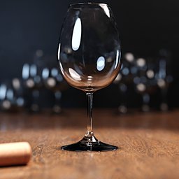Large Bordeaux wine cup
