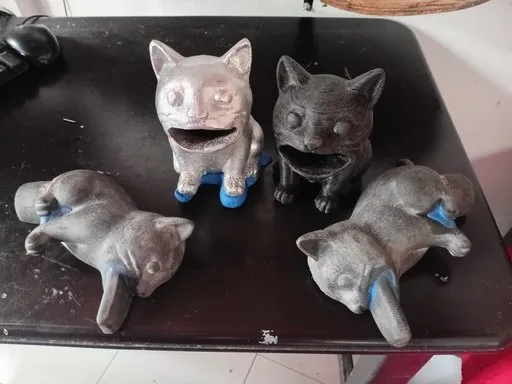 Metal Cat
