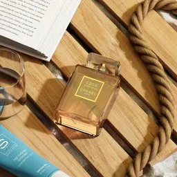 Product visualization scene