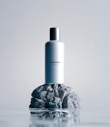 Minimal Product Scene