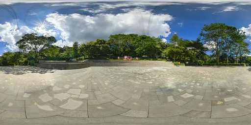 Daytime Plaza