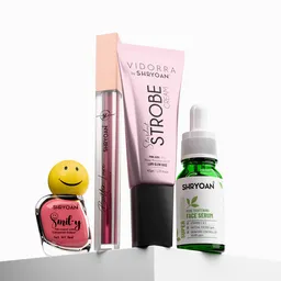 Cosmetics product on podium mockup