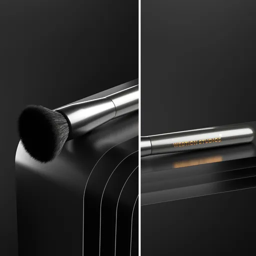 Makeup brush