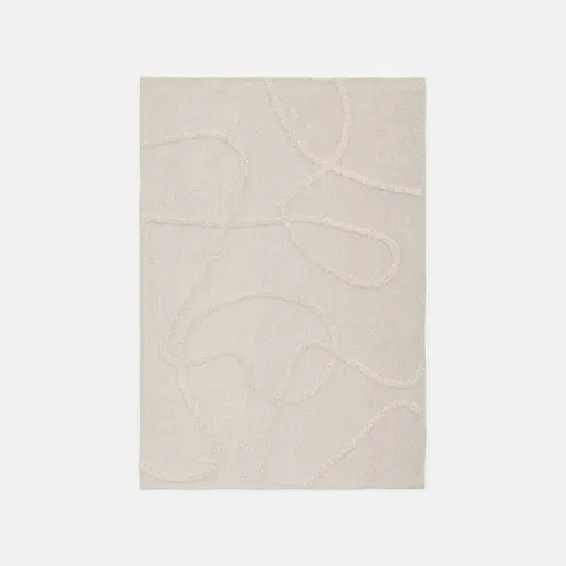 White and rattan rug