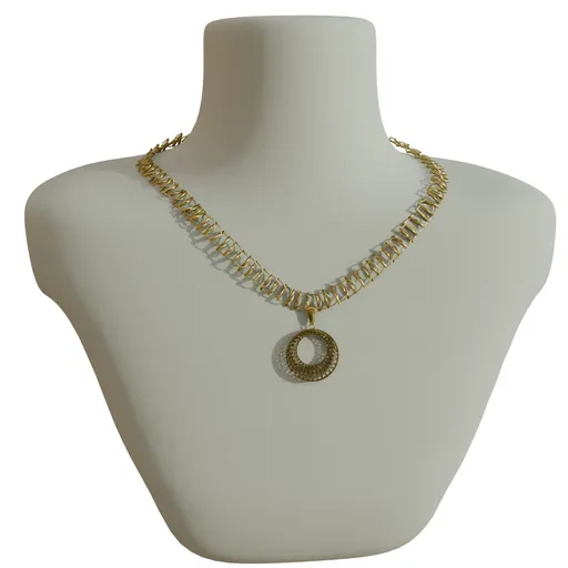 Gold pendant