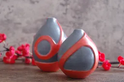 Bulb shaped vase-big counterpart