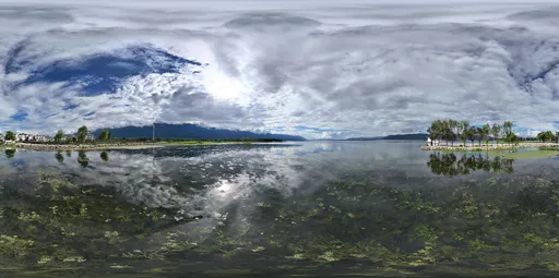 Cloud green lake