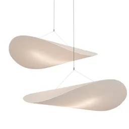 Tense Pendant Lamp