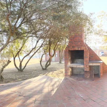 Qwantani Patio